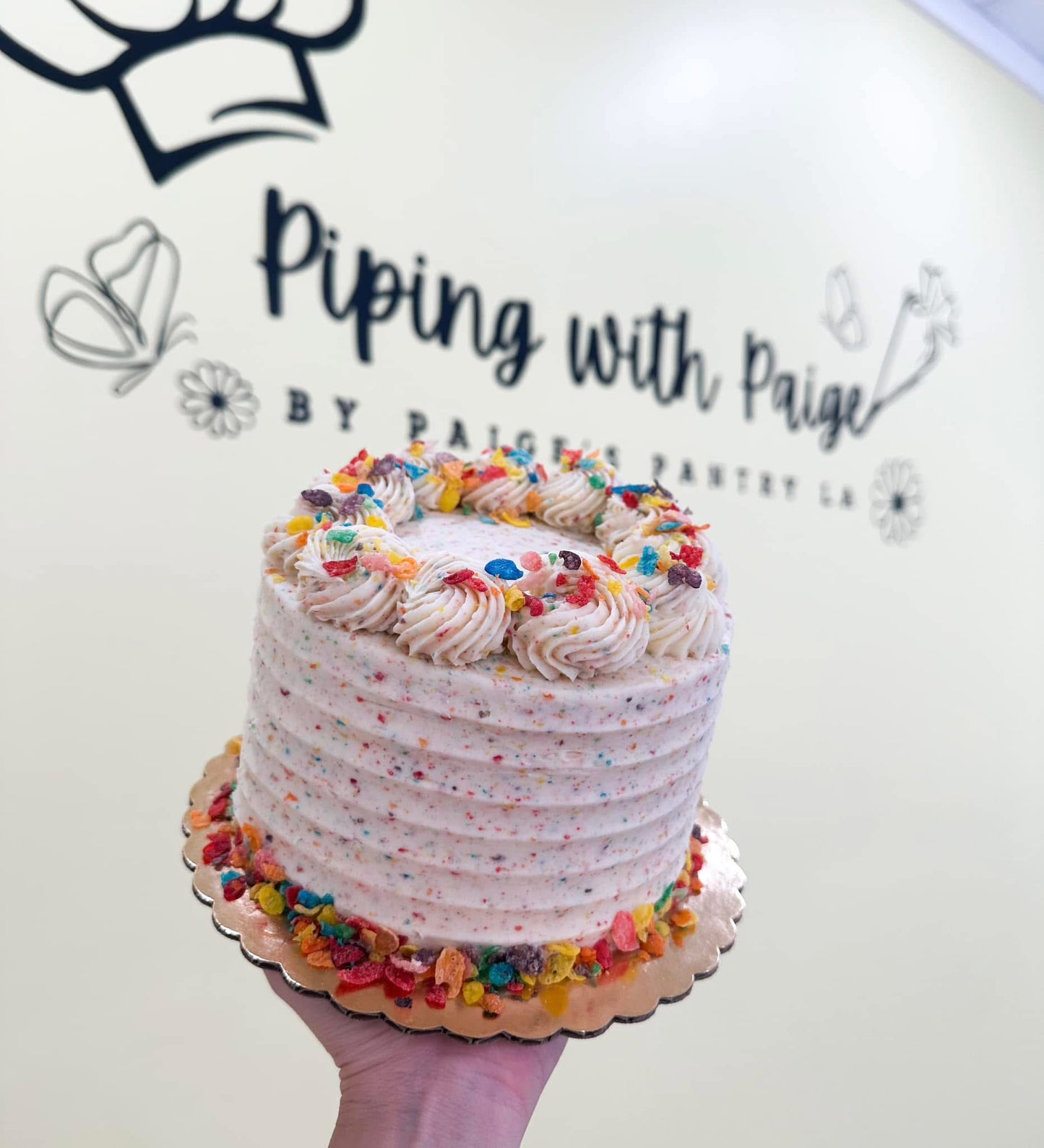 Deluxe Case Cakes