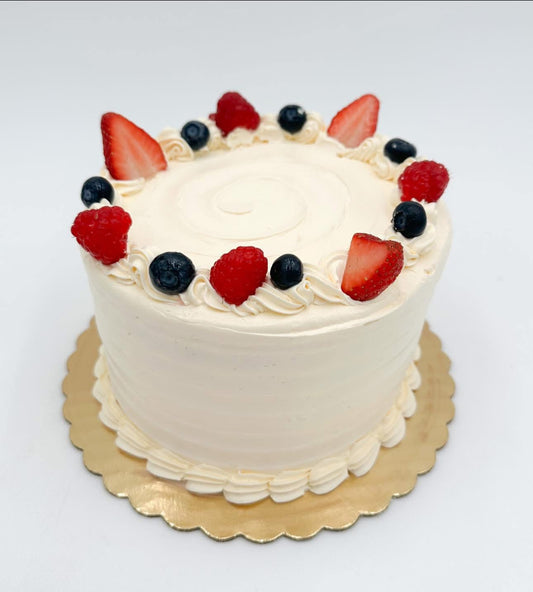 Deluxe Case Cakes